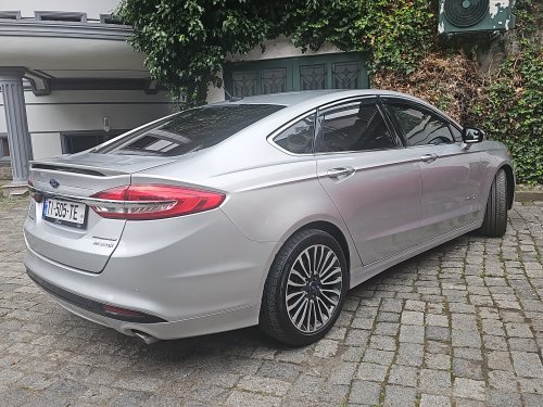 Ford Fusion 2
